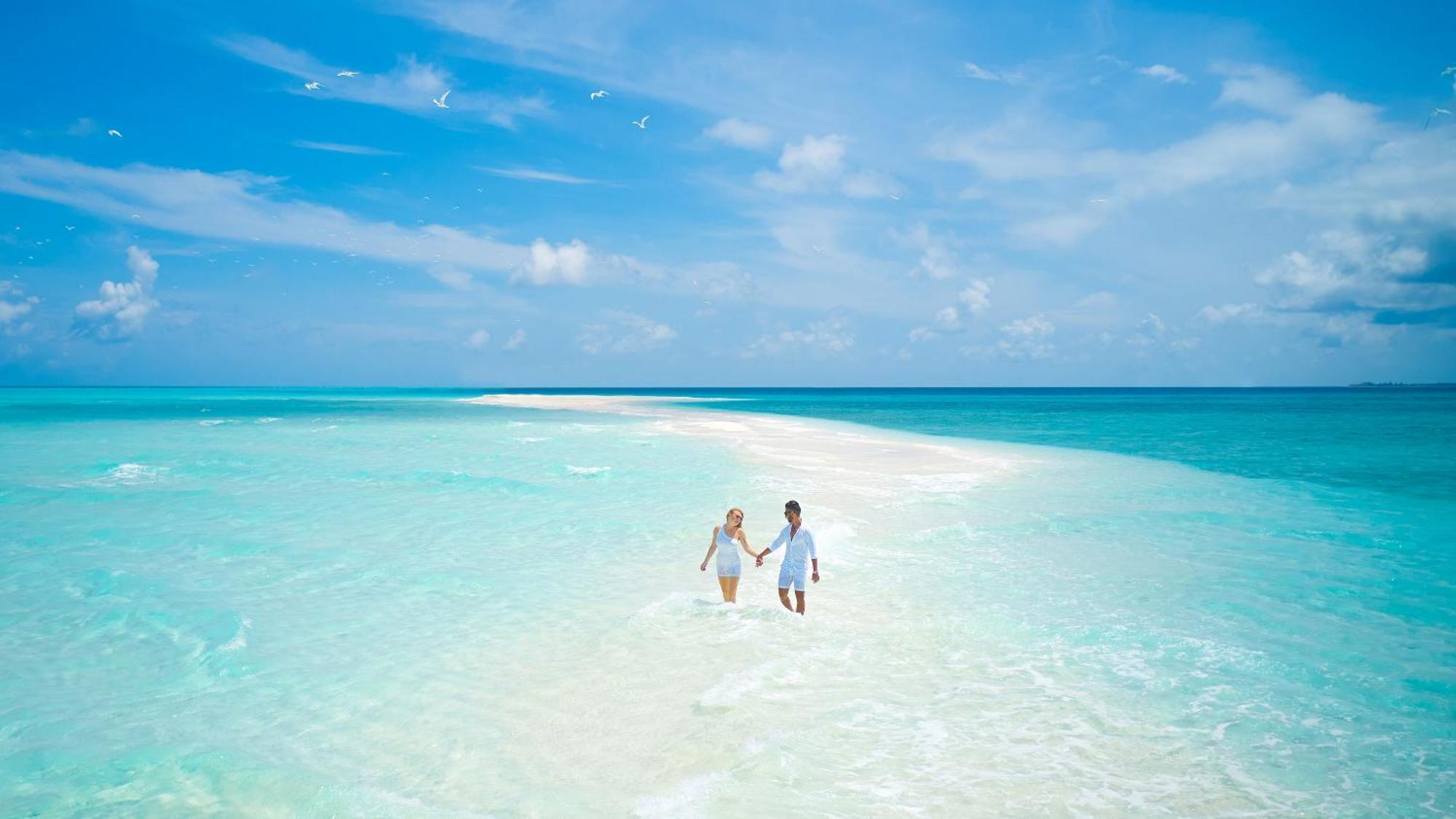 Отель Jawakara Islands Maldives Атолл Лавияни Экстерьер фото