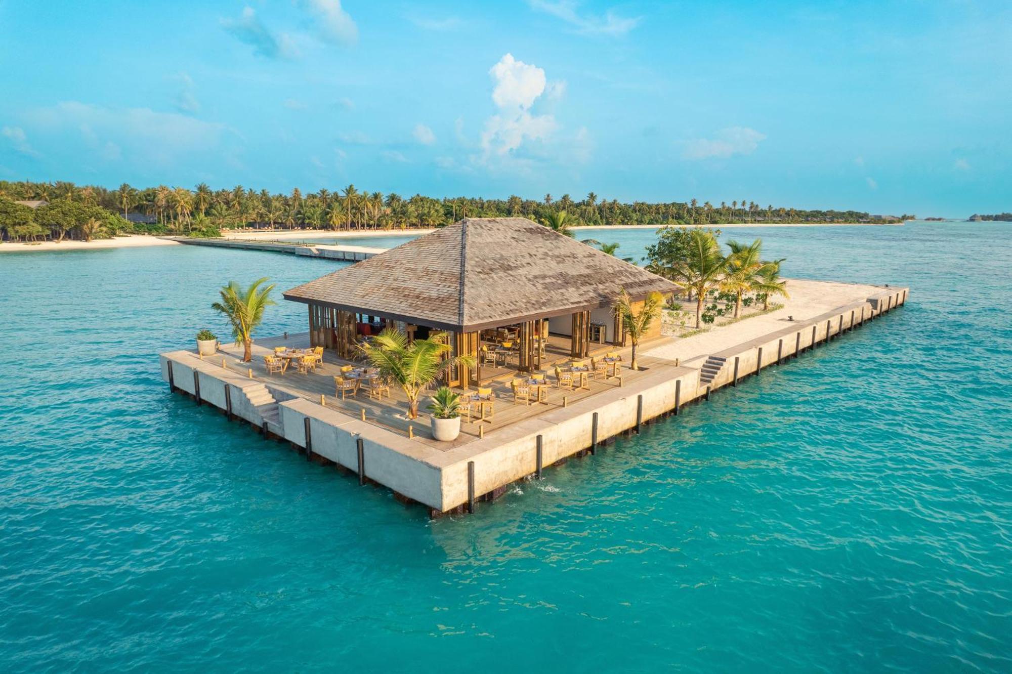 Отель Jawakara Islands Maldives Атолл Лавияни Экстерьер фото